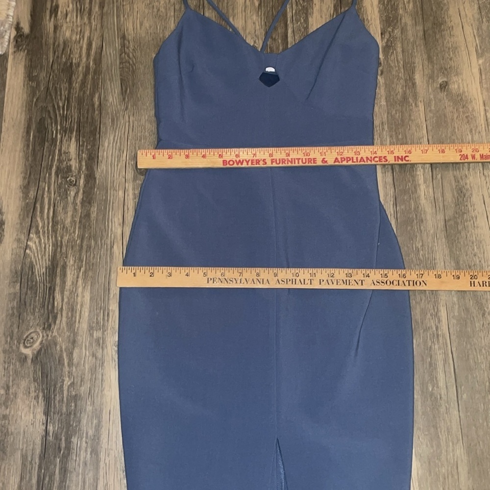 Likely from REVOLVE - Denlan Dress in Steel Bluesize 4 sold out on site - Picture 5 of 9